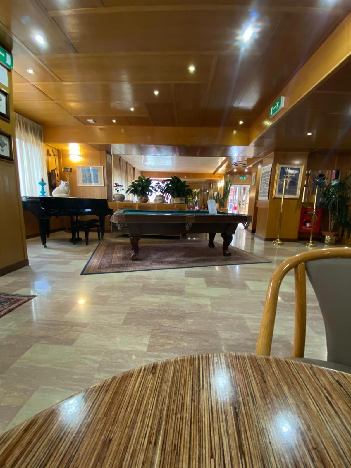 Hotel Sila กามิลยาเตลโล ซีลาโน ภายนอก รูปภาพ