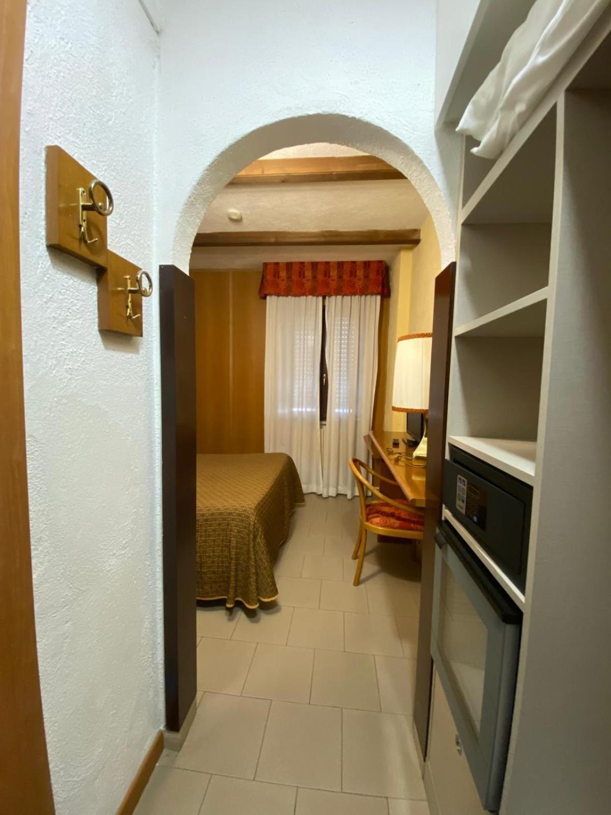 Hotel Sila กามิลยาเตลโล ซีลาโน ภายนอก รูปภาพ